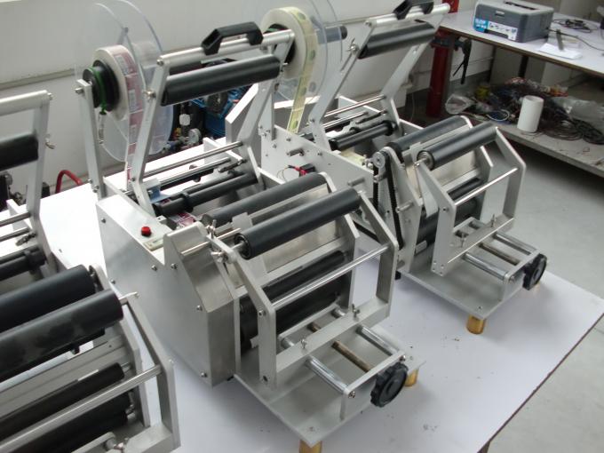 Máy dán nhãn tự động chai tròn 220V