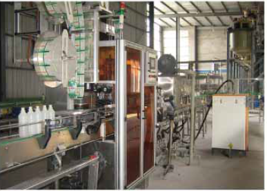 Máy dán nhãn co ngót chống thấm nước và chống rỉ cho chai PVC và PET