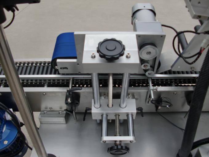 Máy dán nhãn lọ hoàn toàn tự động tốc độ cao cho nhãn dán lọ nhỏ