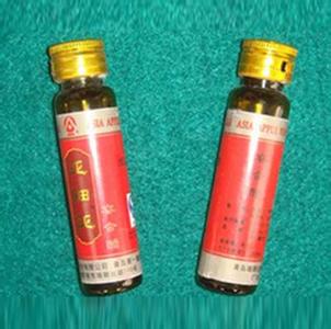 Máy dán nhãn chai rượu hoàn toàn tự động 220V 2kw Hoạt động dễ dàng