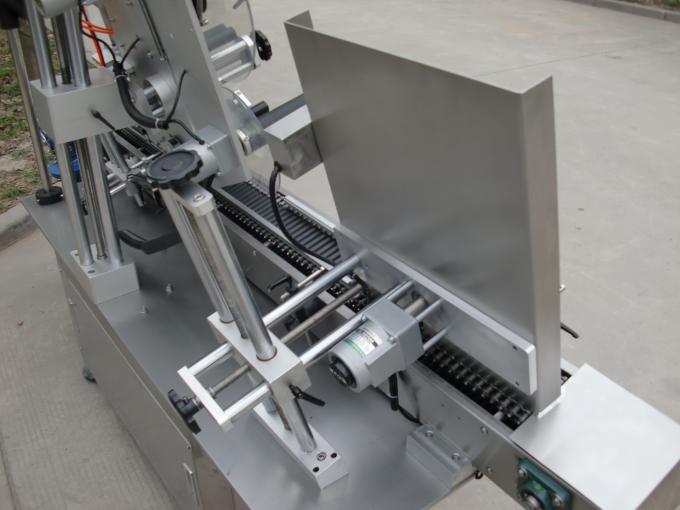 Máy dán nhãn lon tròn nhỏ tốc độ cao, máy dán nhãn chai đen mắt cho mỹ phẩm