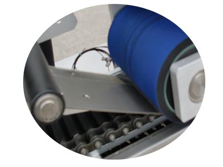 Máy dán nhãn ống giấy 500 con lăn nằm nhãn dán vải tự dính