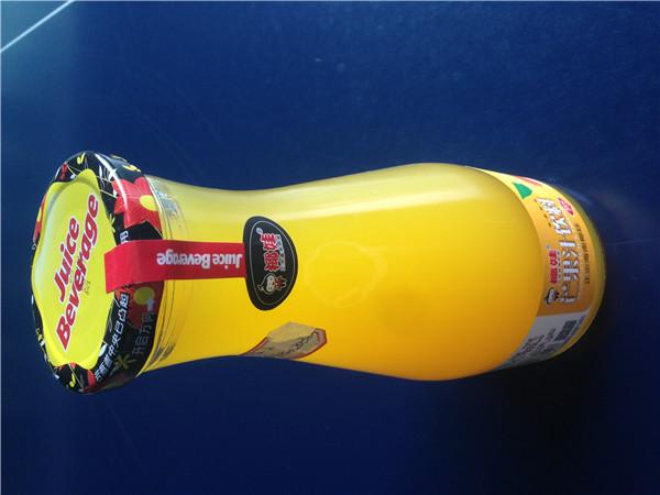 Máy dán nhãn tự dính, Máy dán nhãn dính bốn nhãn thẳng đứng tuyến tính