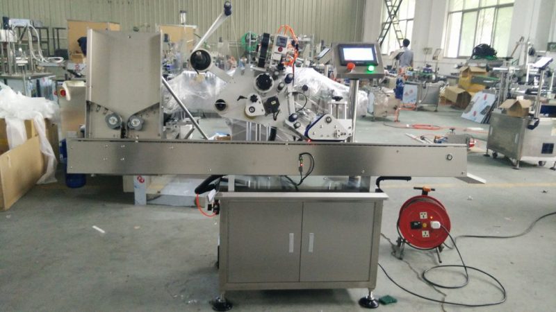 Trung Quốc Máy dán nhãn lon tròn nhỏ tốc độ cao, máy dán nhãn chai đen mắt cho nhà cung cấp mỹ phẩm